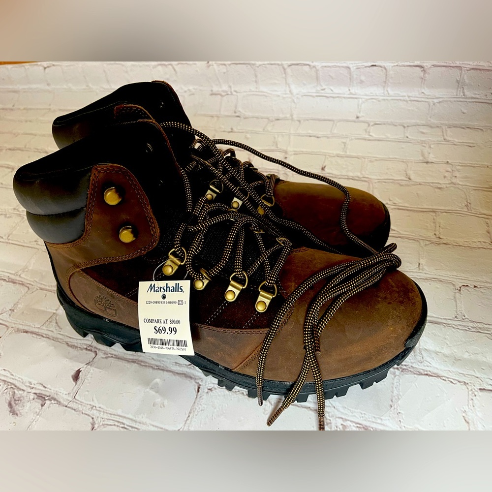 Men’s timberland hiking boots NWT